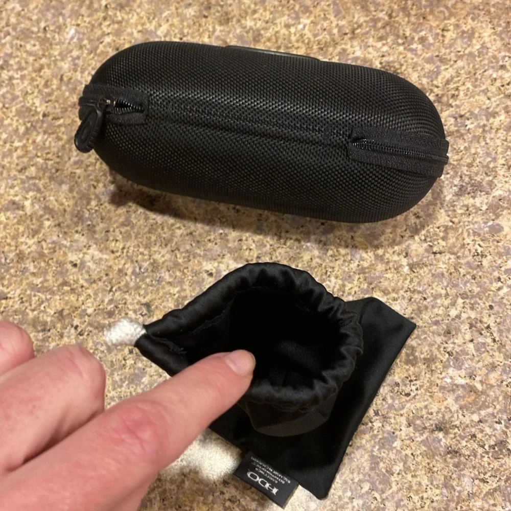 Oakley Black Zippered Case and Cloth Bag/ Pouch